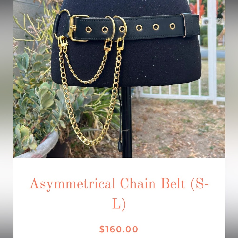 Emboldxnthepeople Black and Gold asymmetrical Chain Belt